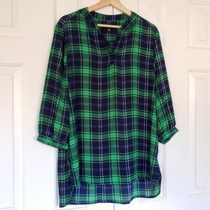 Flowy Green Plaid Tunic - Size M - 3/4 Sleeve